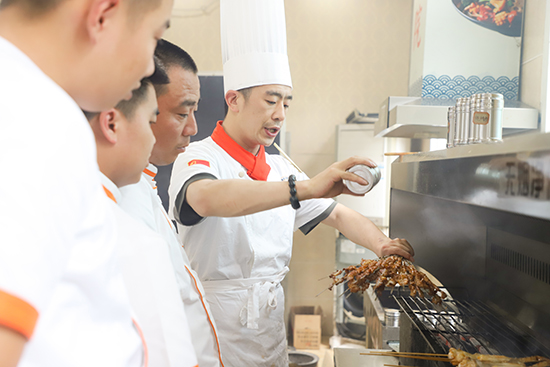 正规小吃培训价格多少？甘肃新东方给出透明答